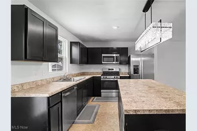 201 Taft Drive, Eastlake, OH 44095 - Photo 12