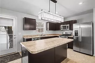 201 Taft Dr, Eastlake, OH 44095 - Photo 10