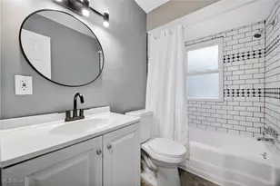 1090 Hillstone Rd, Cleveland Heights, OH 44121 - Photo 24