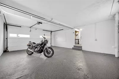 1090 Hillstone Road, Cleveland Heights, OH 44121 - Photo 28