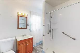 2411 8th St, Cuyahoga Falls, OH 44221 - Photo 18