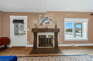 2430 S Hametown Rd, Norton, OH 44203 - Photo 6