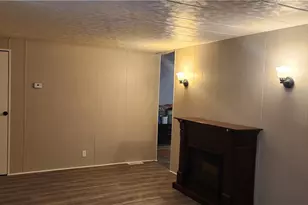 202 W Main St, Conneaut, OH 44030 - Photo 8