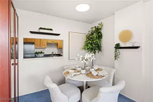 11811 Lake Ave, Oakwood, OH 44107 - Photo 14