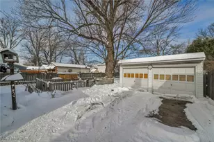 17610 Narragansett Ave, Oakwood, OH 44107 - Photo 34
