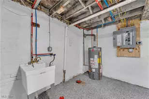 12206 Detroit Ave, Oakwood, OH 44107 - Photo 26