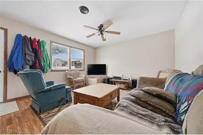 126 Royal Crest Drive #D, Seville, OH 44273 - Photo 4