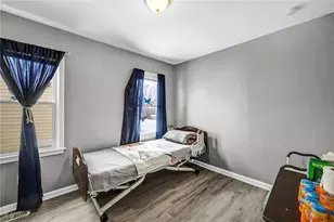 12112 Carrington Ave, Loveland, OH 44135 - Photo 16