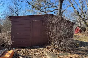 2160 Ingersoll Dr, Akron, OH 44320 - Photo 8