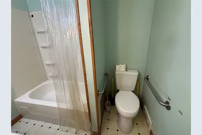 2160 Ingersoll Drive, Akron, OH 44320 - Photo 20