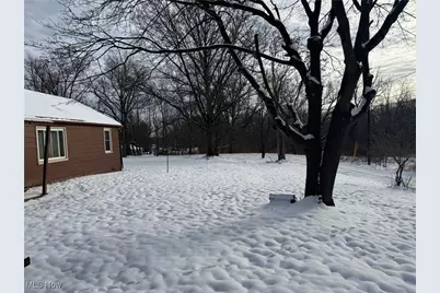 2160 Ingersoll Drive, Akron, OH 44320 - Photo 4