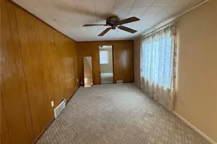 2160 Ingersoll Dr, Akron, OH 44320 - Photo 26