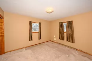 277 Lake Front Dr, Akron, OH 44319 - Photo 22