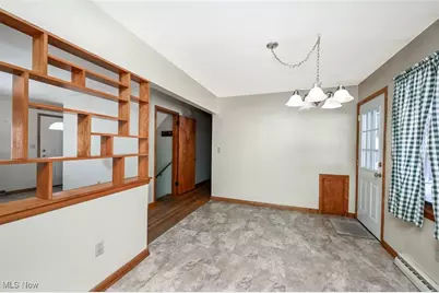 277 Lake Front Drive, Akron, OH 44319 - Photo 8