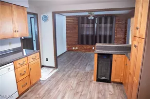 9344 Dorothy Dr, Streetsboro, OH 44241 - Photo 4