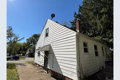 16015 S Lotus Drive, Loveland, OH 44128 - Photo 18