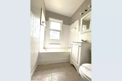 16015 S Lotus Drive, Loveland, OH 44128 - Photo 6