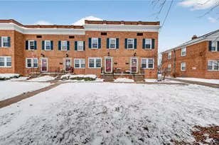 2684 Wooster Rd, Rocky River, OH 44116 - Photo 2