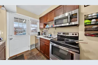 2684 Wooster Road, Rocky River, OH 44116 - Photo 12