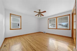 28759 Forest Rd, Willowick, OH 44095 - Photo 24