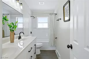 835 Carnegie Ave, Akron, OH 44314 - Photo 32