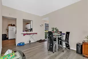 7511 Jeffries Ave, Garfield Heights, OH 44105 - Photo 16