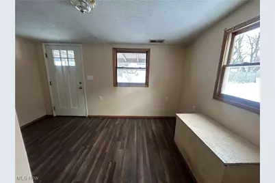 732 Markley Avenue, Orrville, OH 44667 - Photo 6