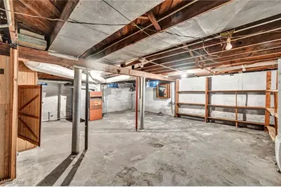 123 Ellenwood Avenue, Bedford, OH 44146 - Photo 38