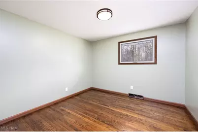 9894 Silvercreek Road, Wadsworth, OH 44281 - Photo 14