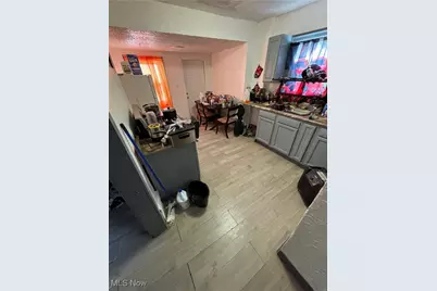 675 Hudson Avenue, Akron, OH 44306 - Photo 12