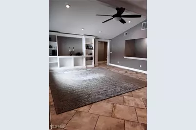 7633 Hidden Valley Drive, Kirtland, OH 44094 - Photo 8