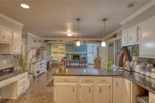 10525 Twin Oaks Dr, Cambridge, OH 43725 - Photo 6