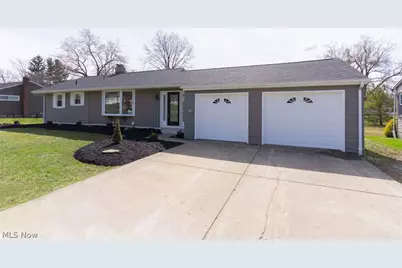 71 Hilltop Boulevard, Canfield, OH 44406 - Photo 2