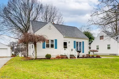 640 E Lake Avenue, Barberton, OH 44203 - Photo 2