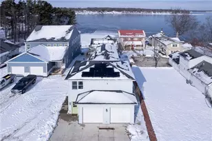 664 Pine Dr, Lake Milton, OH 44429 - Photo 2