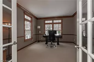 8600 Tamarack Trail, Chagrin Falls, OH 44023 - Photo 14