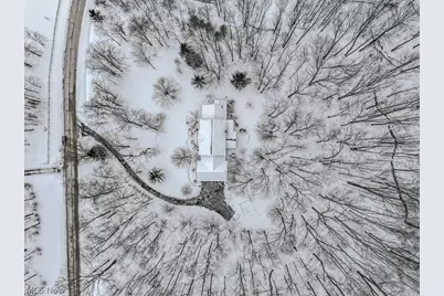 8600 Tamarack Trail, Chagrin Falls, OH 44023 - Photo 42