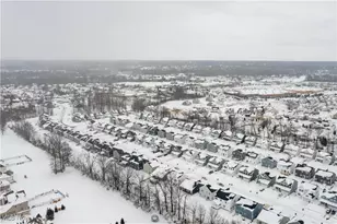 6194 James Dr, Lorain, OH 44053 - Photo 46