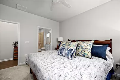 6194 James Drive, Lorain, OH 44053 - Photo 12