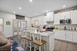 6194 James Dr, Lorain, OH 44053 - Photo 4