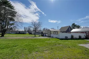 210 S 4th St, Byesville, OH 43723 - Photo 16