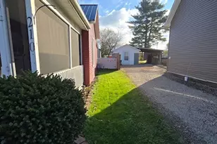 210 S 4th St, Byesville, OH 43723 - Photo 6