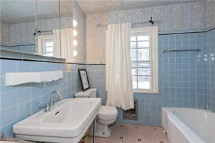 19850 Fairmount Blvd, Huber Heights, OH 44118 - Photo 24