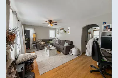 910 Milford Street NE, Canton, OH 44714 - Photo 2