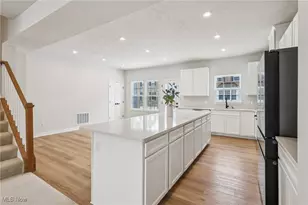 1138 Bean Ln, Akron, OH 44313 - Photo 12