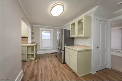 26 W Hiram Street, Barberton, OH 44203 - Photo 18