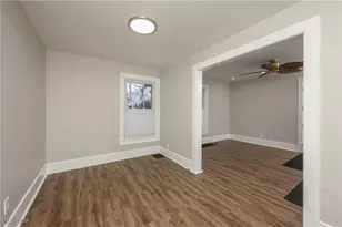 26 W Hiram St, Barberton, OH 44203 - Photo 16