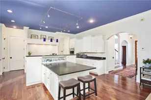 2242 Rock Creek N, Akron, OH 44333 - Photo 20