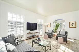 2242 Rock Creek N, Akron, OH 44333 - Photo 14