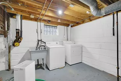 1607 18th Street NE, Canton, OH 44705 - Photo 26